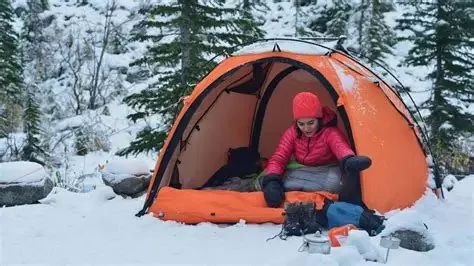 Choosing the Right Backpacking Tent for Solo Winter Adventures