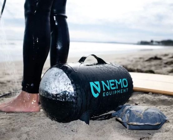 Finding the Best Portable Camping Showers with Built-in Lighting