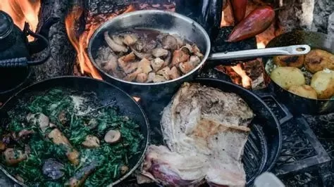 The Best Campfire Potluck Dishes for Outdoor Gatherings