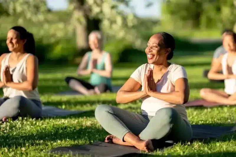 The Benefits of Outdoor Yoga for Stress Reduction and Mental Clarity
