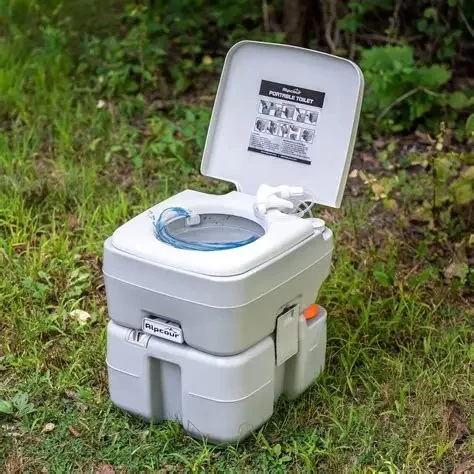 Finding the Best Portable Camping Toilets with a Removable Waste Bucket