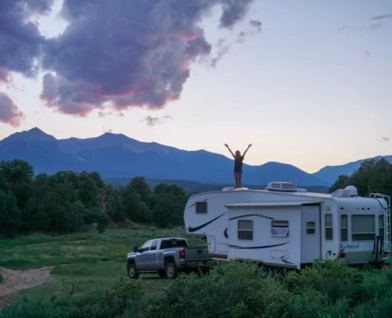 Tips for Finding the Best Campsite for RV Boondocking in the Great Outdoors