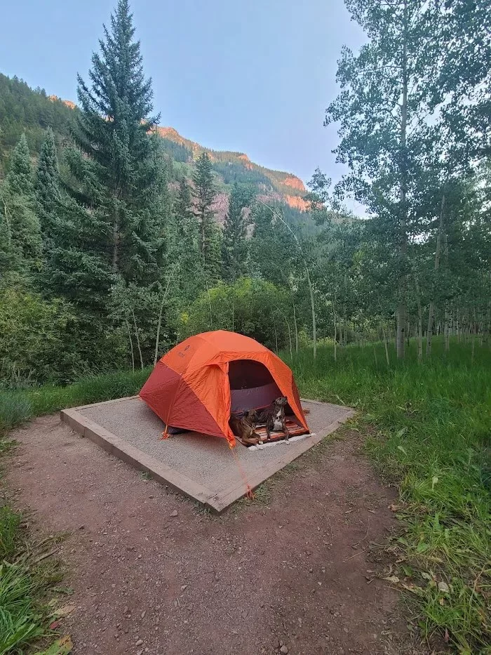 Creating an Emergency Communication Plan for Outdoor Trips That Keeps You Safe
