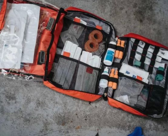 Choosing the Right Backpacking First Aid Kit for Group Trips