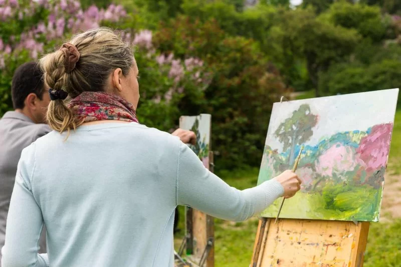 The Benefits of Outdoor Art for Mindfulness and Relaxation