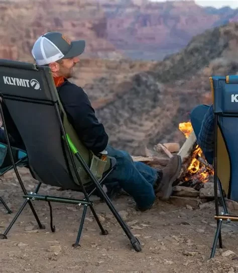 How to Camp on Bluffs & Ridgelines: Tips for a Safe and Scenic Experience