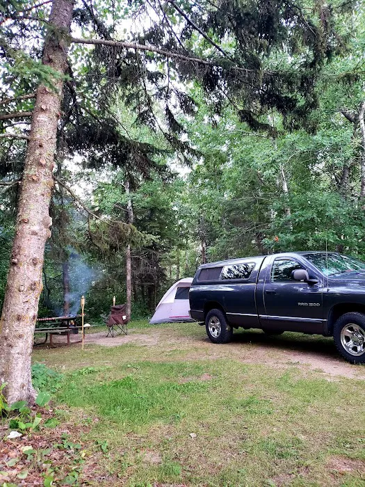 Mantrap Lake Campground Picture 5