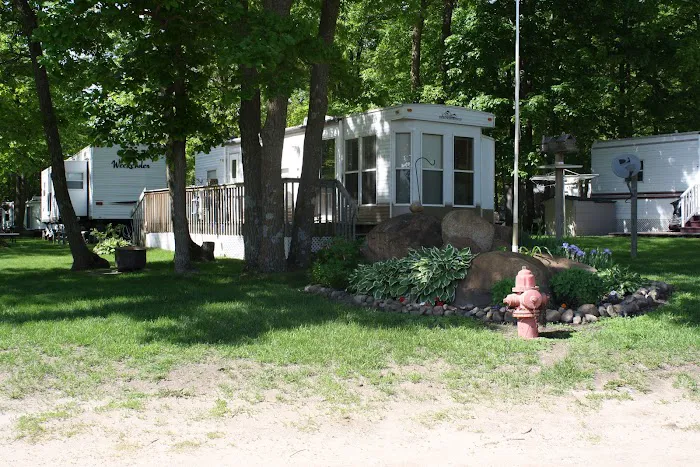 Golden Eagle RV Village Picture 8