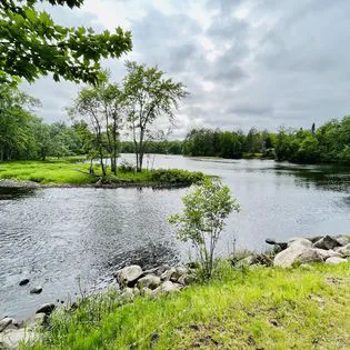 Eagle Lodge Resort & Campground Picture 5