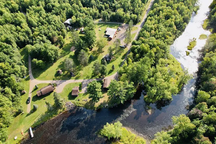 Eagle Lodge Resort & Campground Picture 10