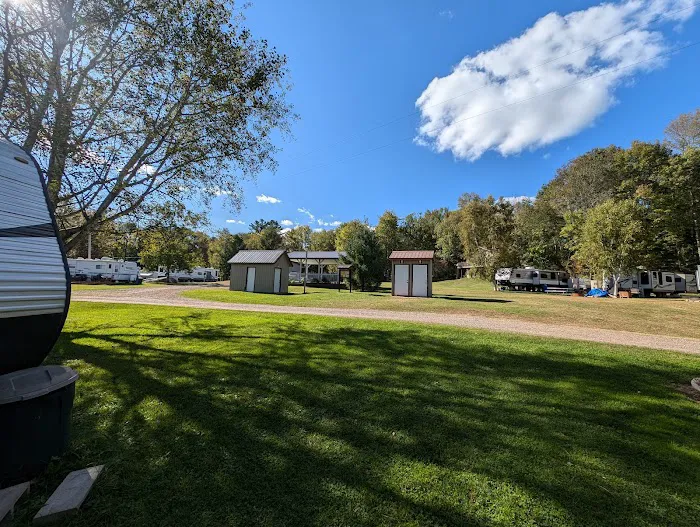 Spirit Lake Campground Picture 6