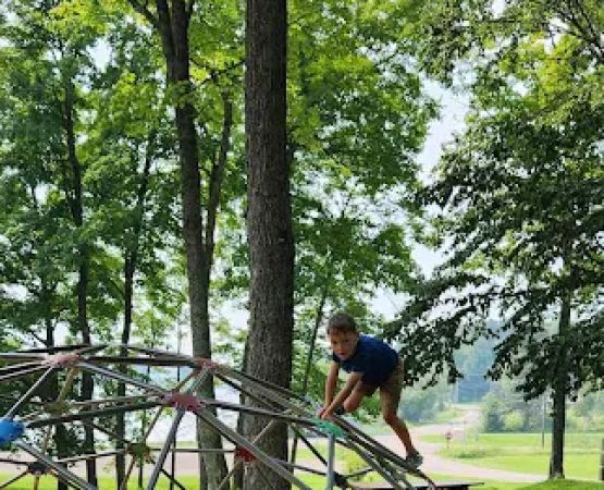 Lake view Park and Campground