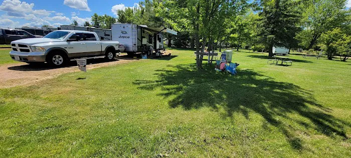 Dorchester Park and Campground Picture 4