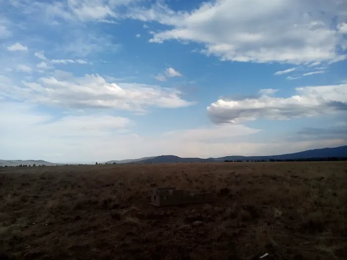 Golden Acred Ridge Estate Picture 4