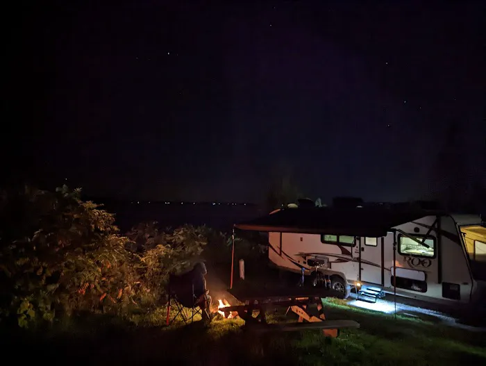 Buffalo Bay Campground/Marina Picture 5