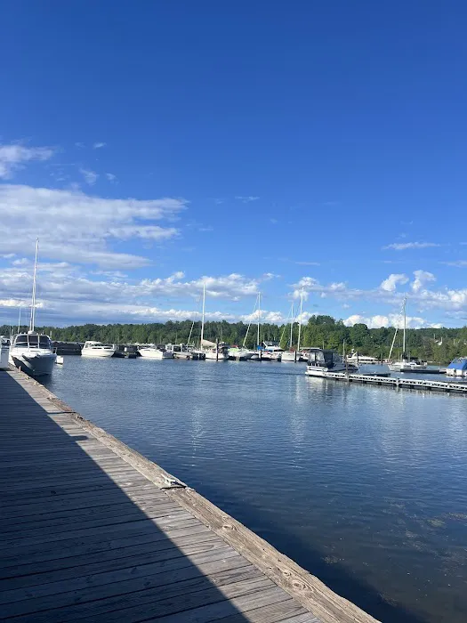 Buffalo Bay Campground/Marina Picture 9