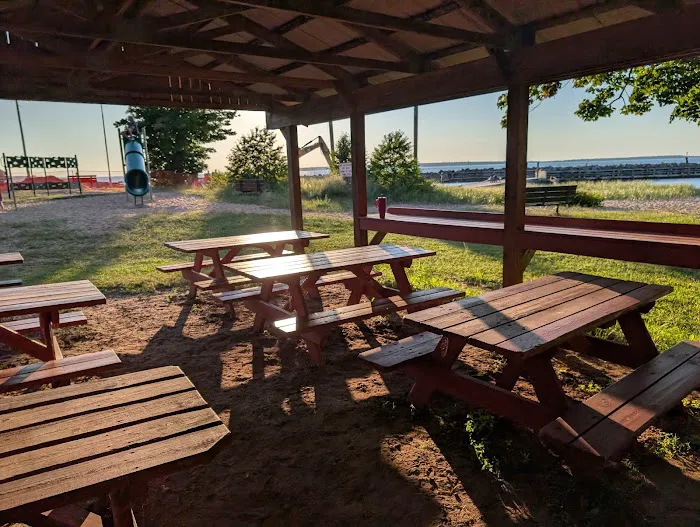 Little Sand Bay Campground Picture 8