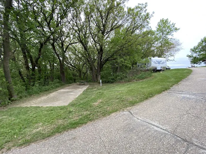 Bur Oak Campground Picture 8