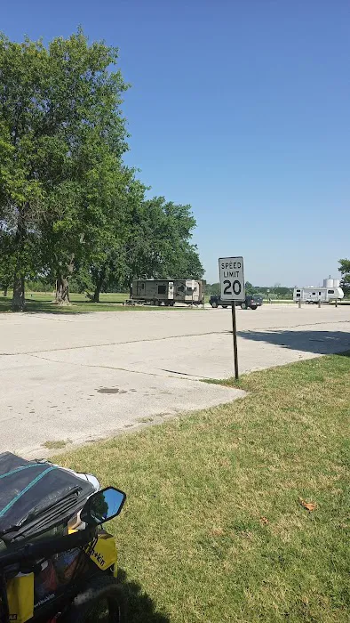 Santa Fe Safari RV Campground Picture 1