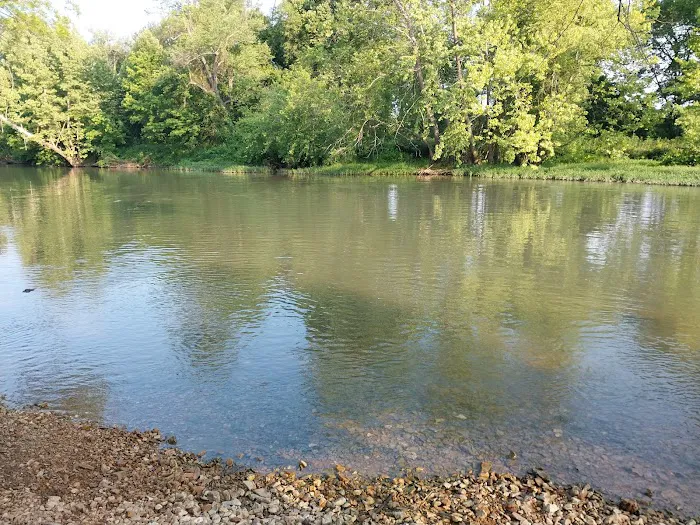 Ward’s Creekside Campground Picture 2