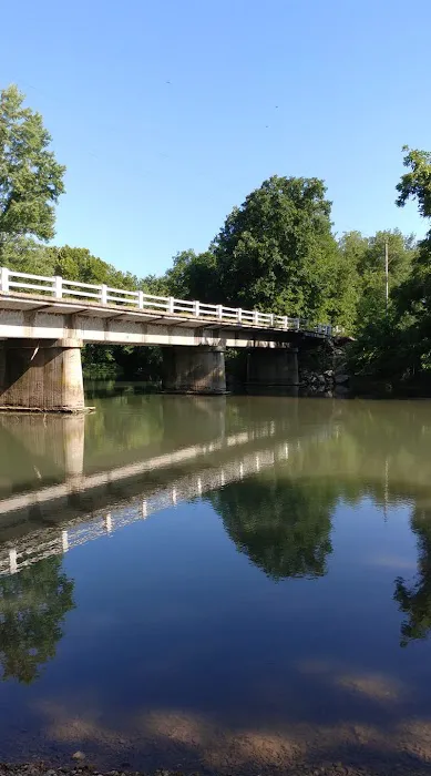 Waters Edge Campground Picture 6