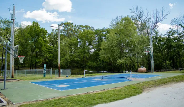 Ballard's Campground, Store & RV Park Picture 8