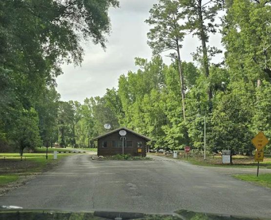 Magnolia Ridge Park Campground