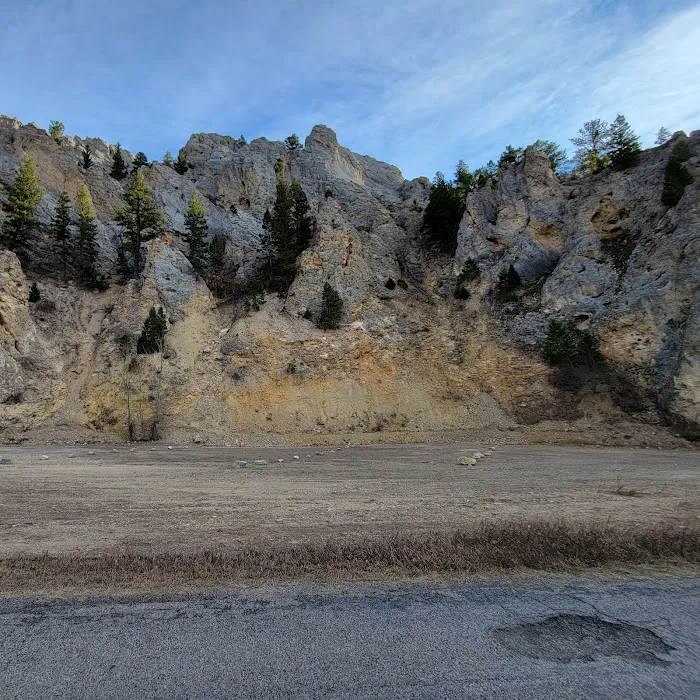 Spring Creek Quarry Campground Picture 5