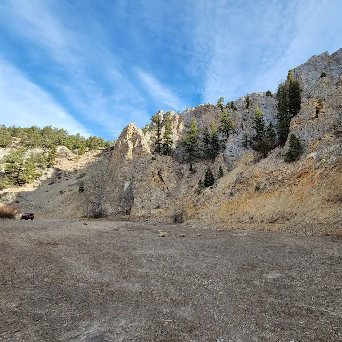 Spring Creek Quarry Campground Picture 3