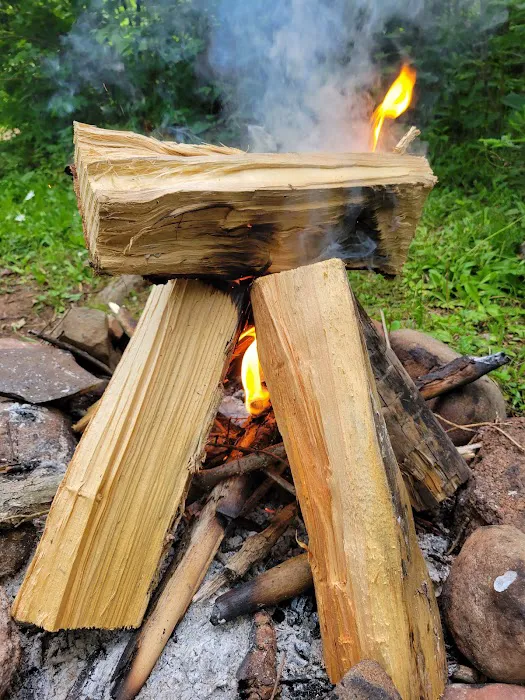 Wildhurst Lodge & Campground Picture 5