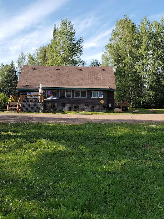 Wildhurst Lodge & Campground Picture 8