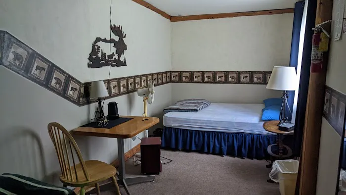 Wildhurst Lodge & Campground Picture 2