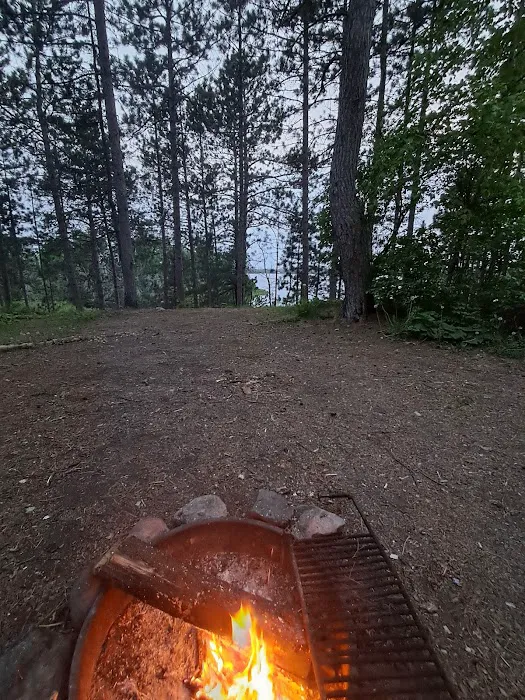McDougal Lake Campground Picture 3