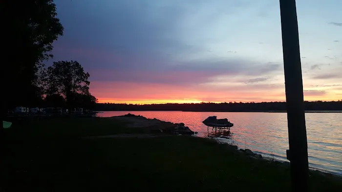 Marclay Point Resort Picture 6