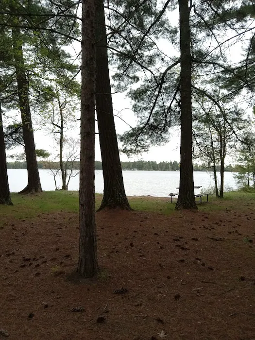 Side Lake Campground Picture 7
