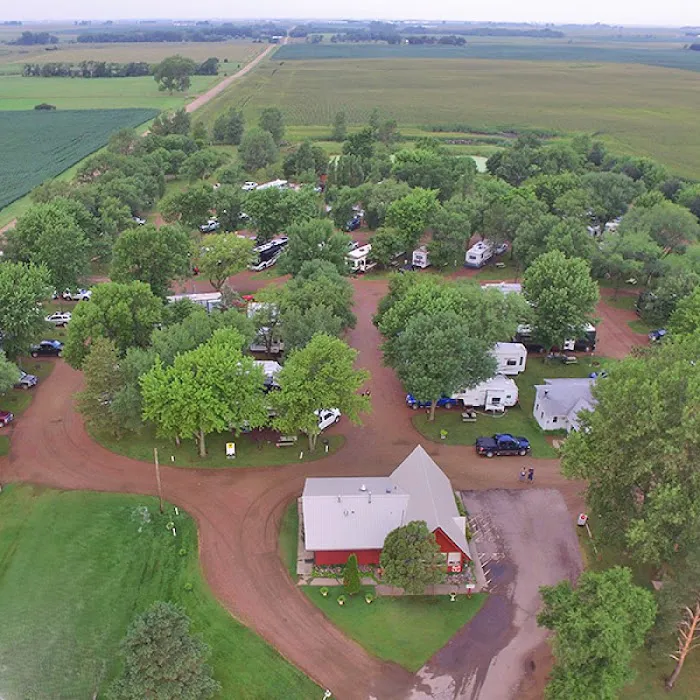 Dakota Sunsets Campground Picture 5