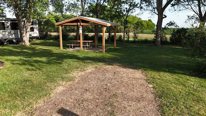 Dakota Sunsets Campground Picture 4