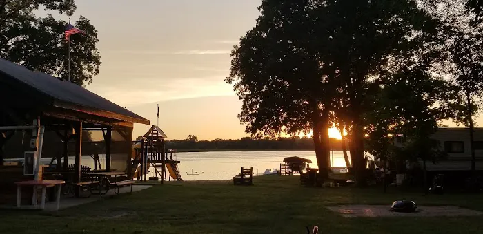 Meadow Lake Campsite Picture 9