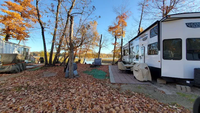 Long Lake Campsite & RV Picture 9