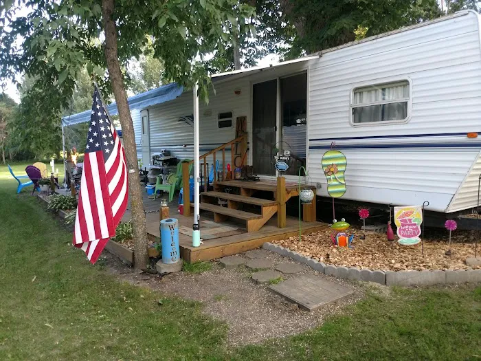Long Lake Campsite & RV Picture 4