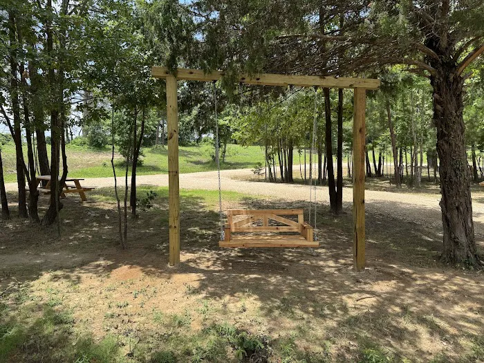 Tyler Camping RV Park Picture 8