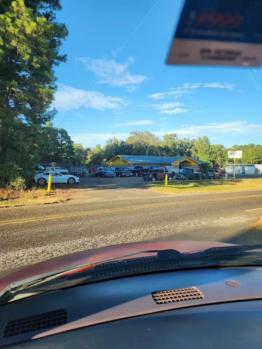 Johnson Creek Campground - GROUP camp area Picture 6