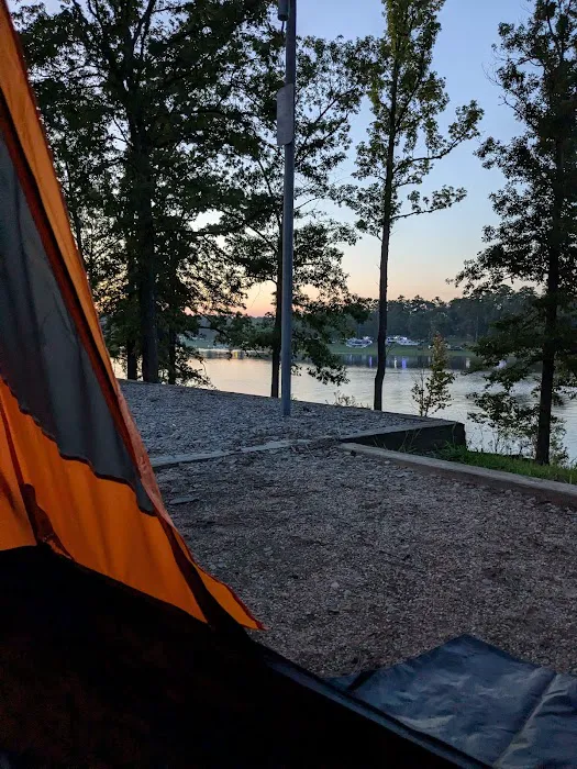 Johnson Creek Campground - GROUP camp area Picture 10