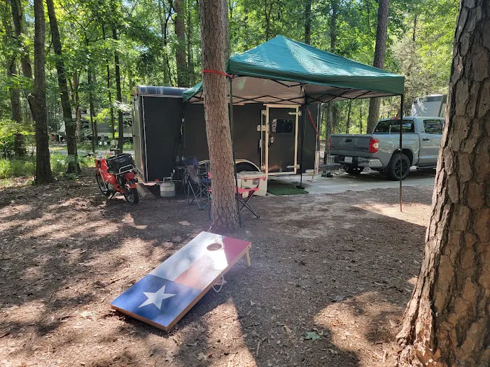 Moccasin Track Camping Area, Water & Electric Sites, plus Cottages Picture 8