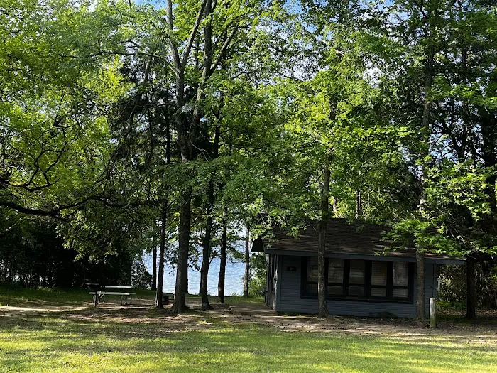 Moccasin Track Camping Area, Water & Electric Sites, plus Cottages Picture 9