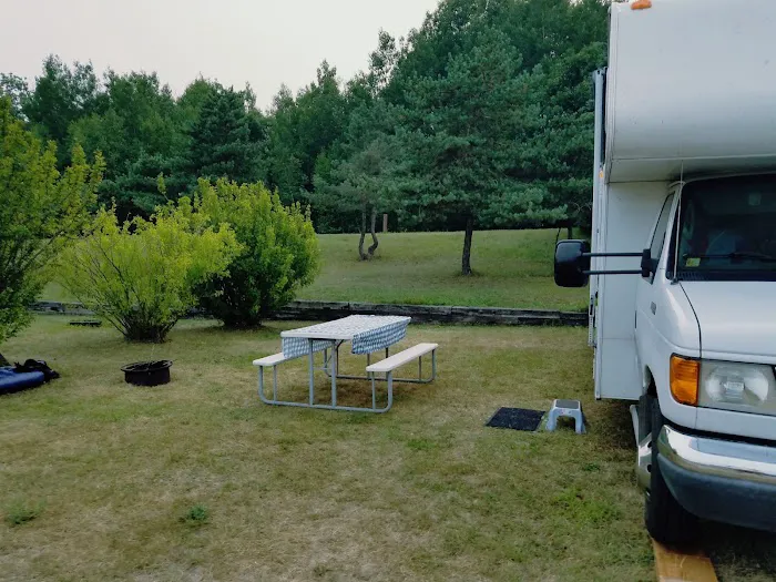 Avay Up Nort Picture 5