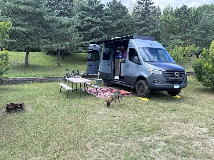 Avay Up Nort Picture 8