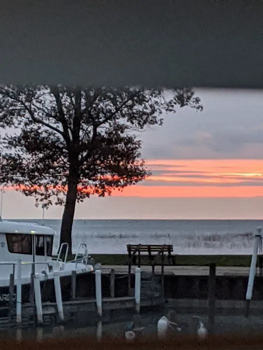 Northport Condo Campground Picture 5