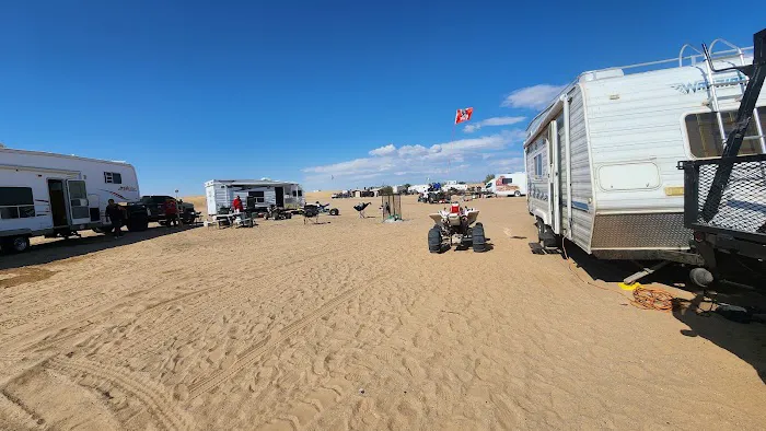 Glamis Flats Picture 2