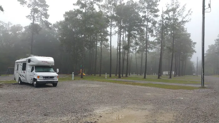 Hidden Pines Campground Picture 8